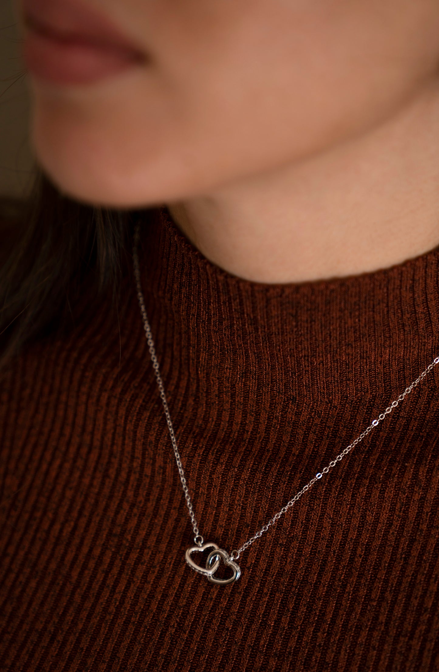 ¡El regalo perfecto para Mamá! Collar de Corazones Entrelazados